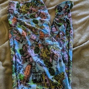 LulaRoe TC City Scapes Leggings